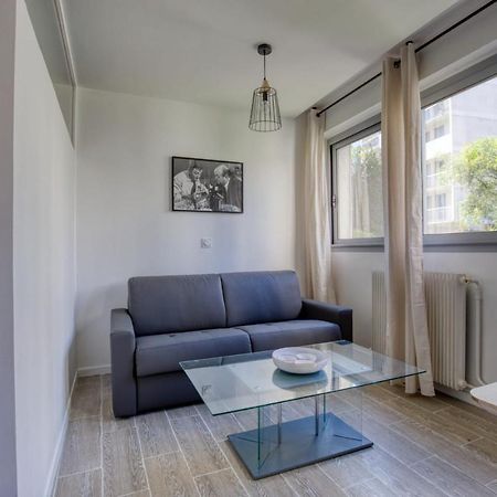 Charming Apartment In The Heart Of The 19Th Parijs Buitenkant foto
