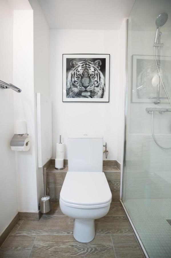 Charming Apartment In The Heart Of The 19Th Parijs Buitenkant foto